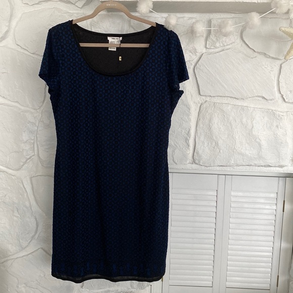 Sofie Max Dresses & Skirts - NWT Sofie Max XL Blue & Black design lined cap sleeved dress or long tunic